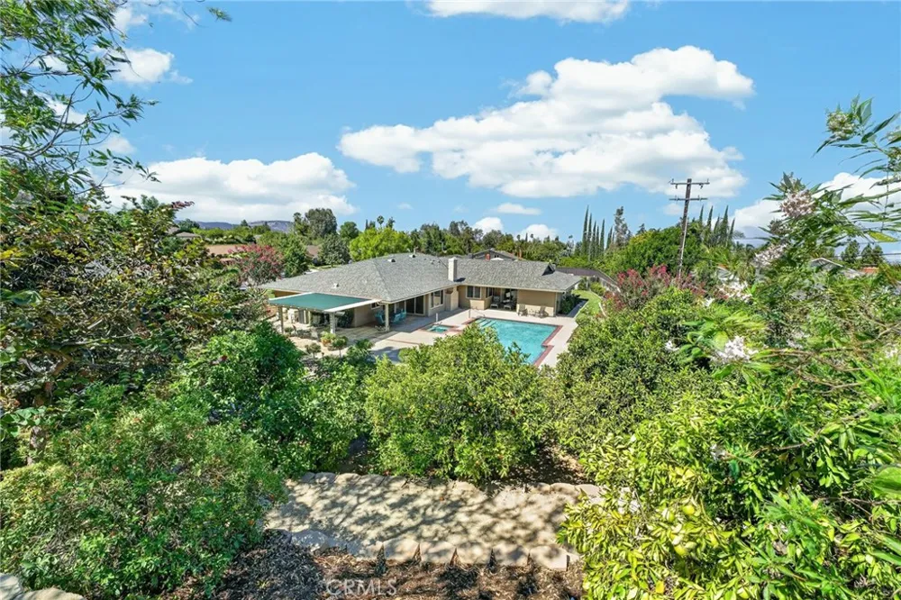 657 Kimball Lane Redlands, CA 92373