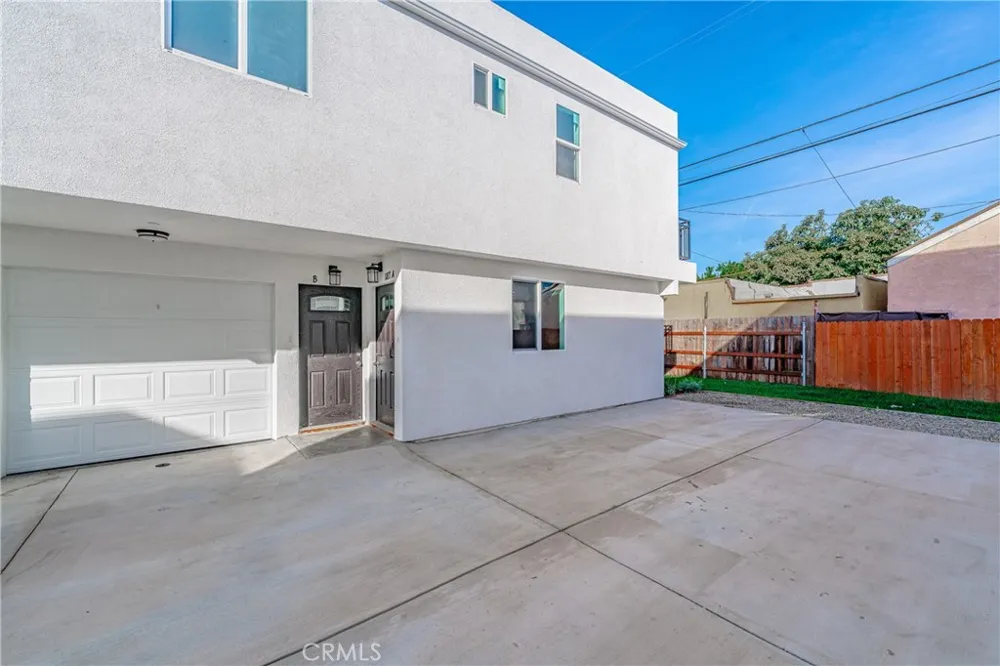 1187 E 59th Place Los Angeles, CA 90001