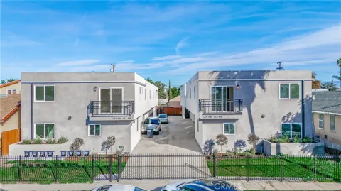1187 E 59th Place