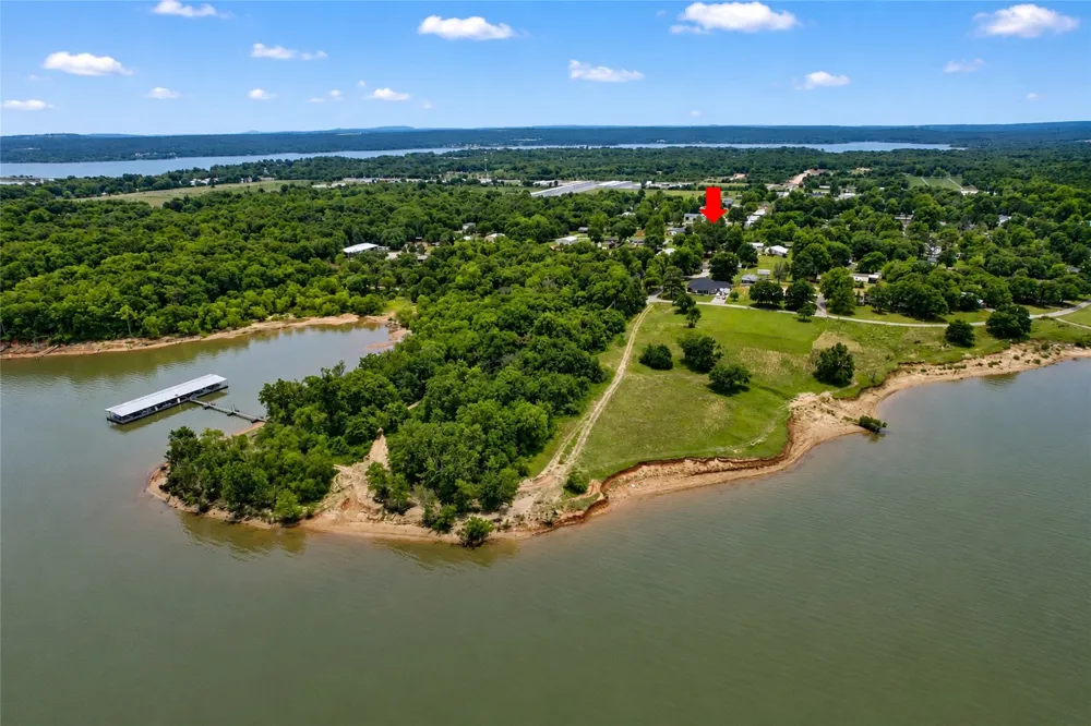 326 Hamilton Road Eufaula, OK 74432