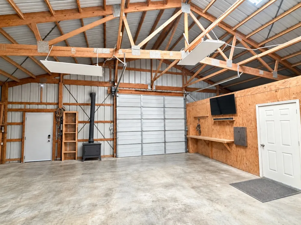 326 Hamilton Road Eufaula, OK 74432