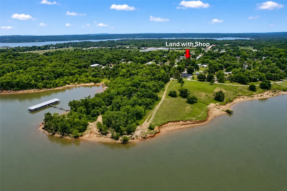 328 Hamilton Road Eufaula, OK 74432