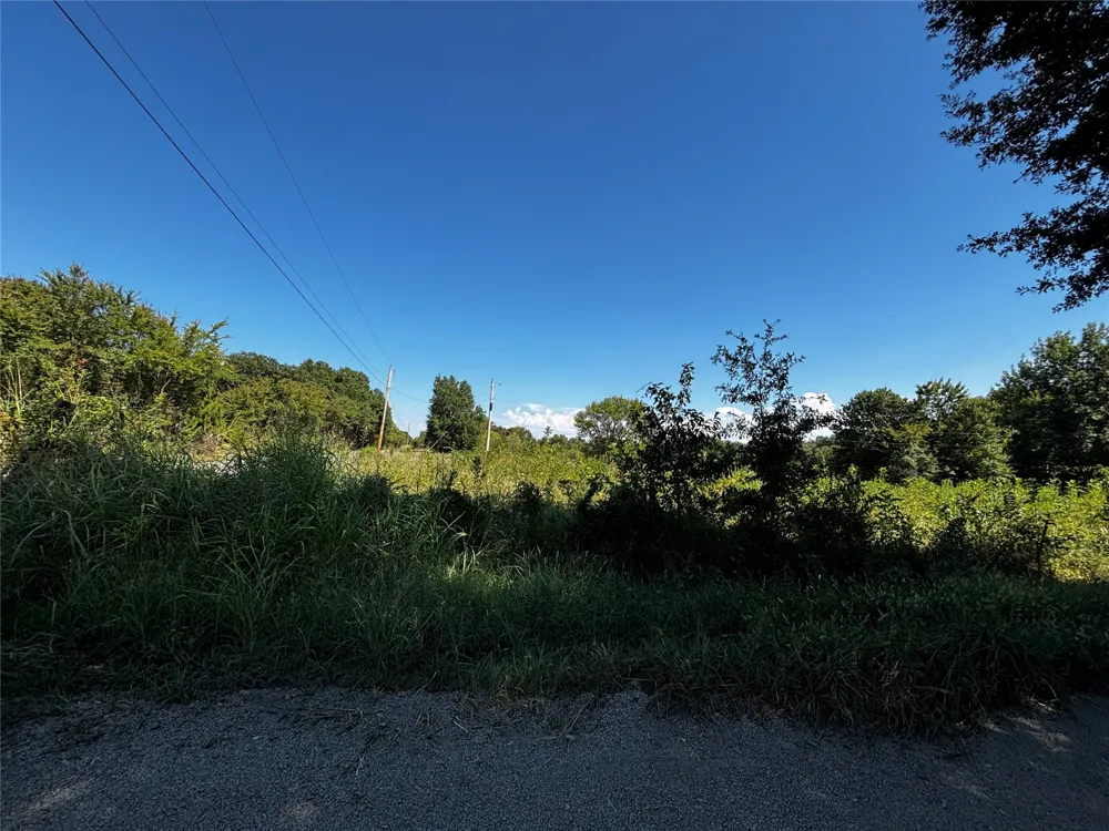 E 1140 ROAD Muldrow, OK 74948