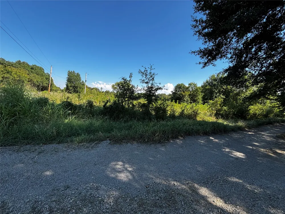 E 1140 ROAD Muldrow, OK 74948