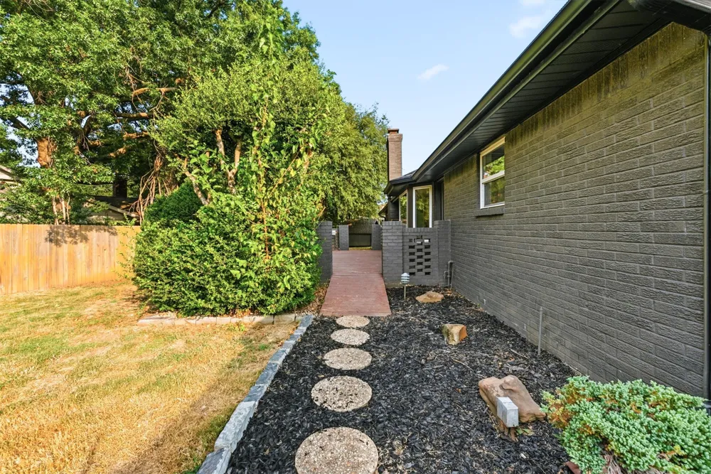 6655 S 67th EastAvenue Tulsa, OK 74133