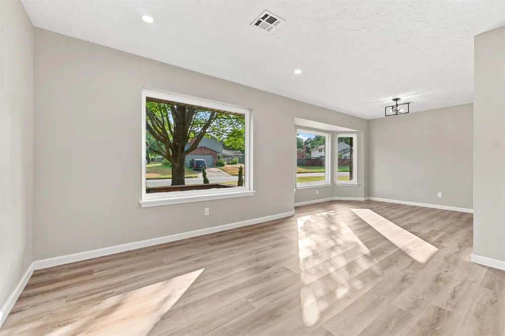 6655 S 67th EastAvenue Tulsa, OK 74133