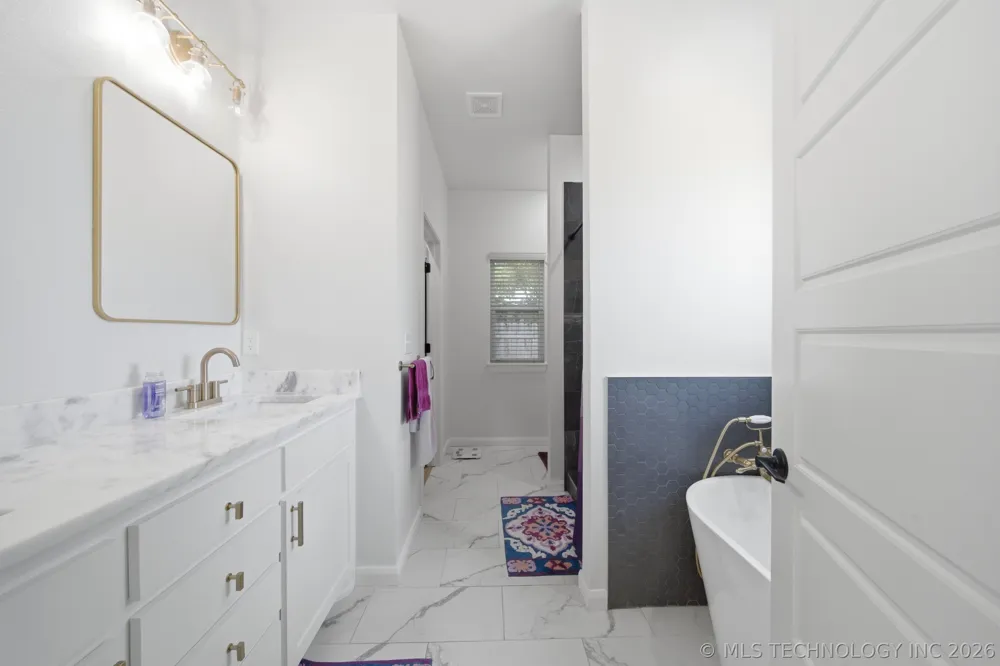 633 E Allen Street Kellyville, OK 74039