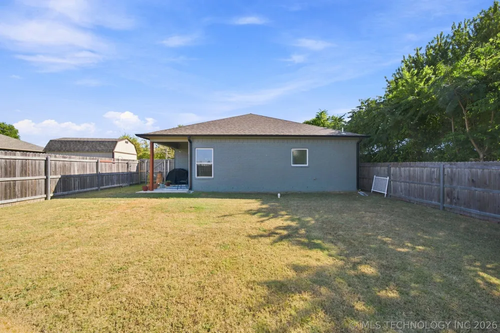 633 E Allen Street Kellyville, OK 74039