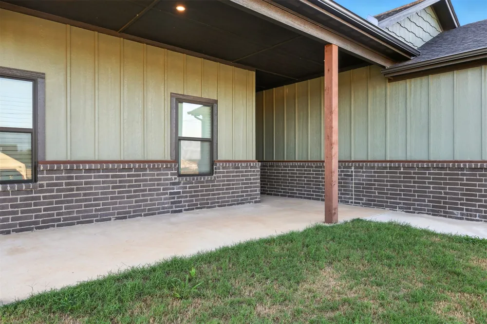 25079 S 519 ROAD Park Hill, OK 74451