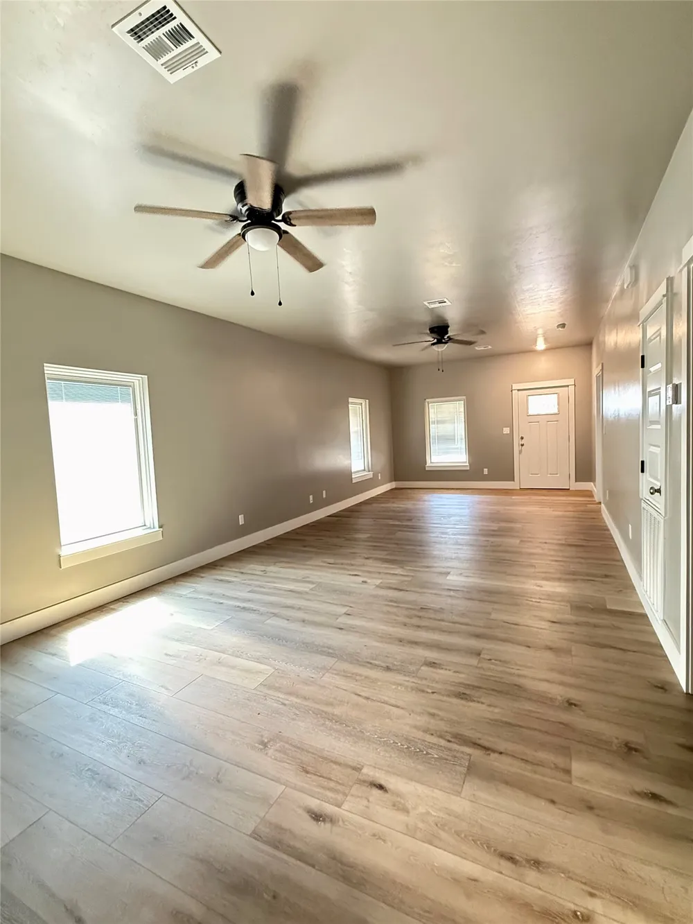 1411 W 1st Street Sulphur, OK 73086