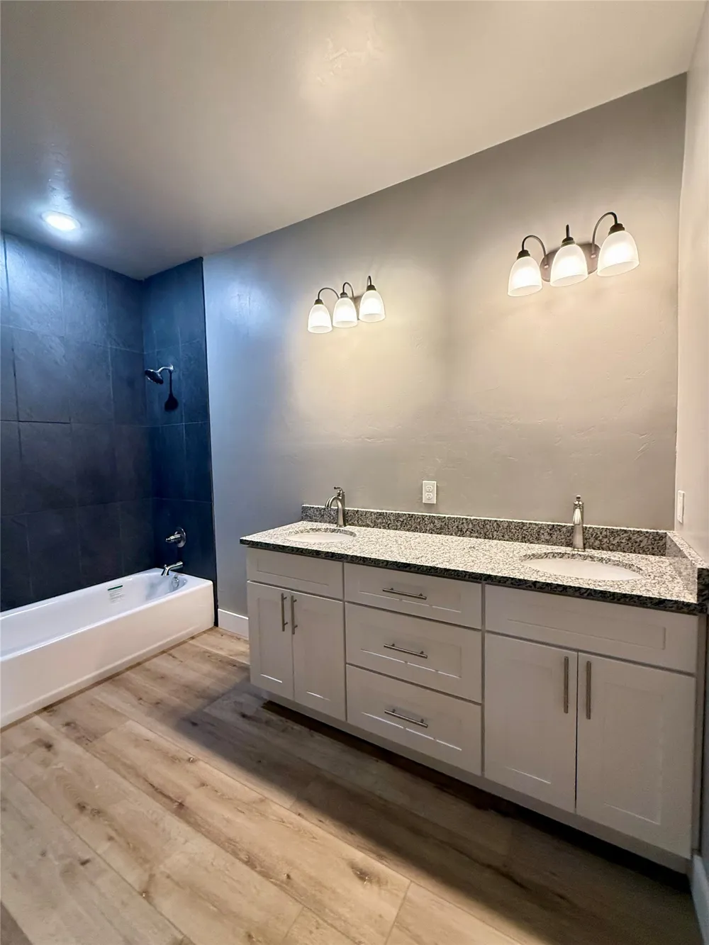 1411 W 1st Street Sulphur, OK 73086