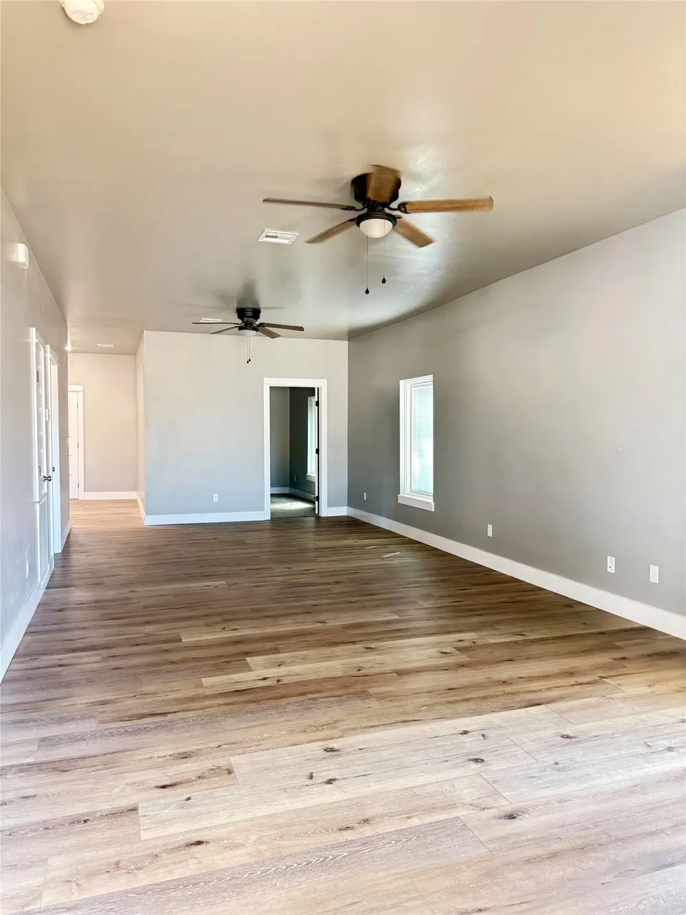 1411 W 1st Street Sulphur, OK 73086