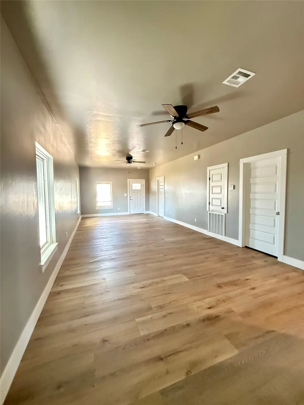 1411 W 1st Street Sulphur, OK 73086