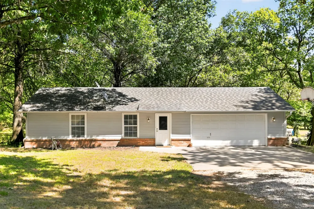 1904 College Park Road Claremore, OK 74017