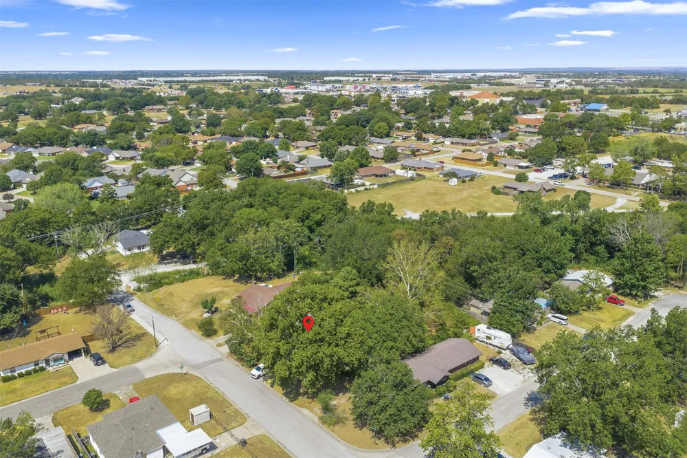 1807 7th Avenue NW Ardmore, OK 73401