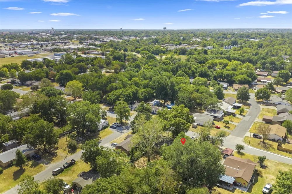 1807 7th Avenue NW Ardmore, OK 73401