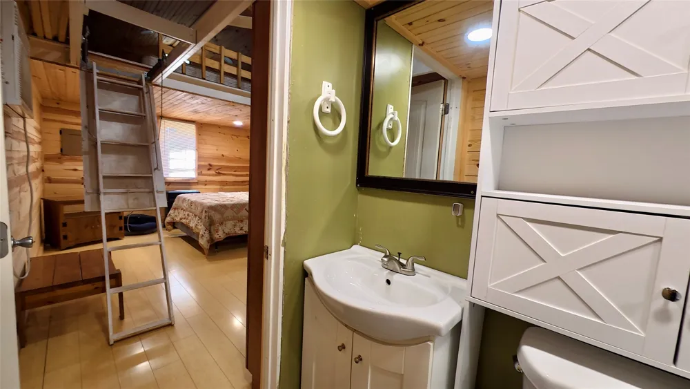 383 Hickory Street Canadian, OK 74425