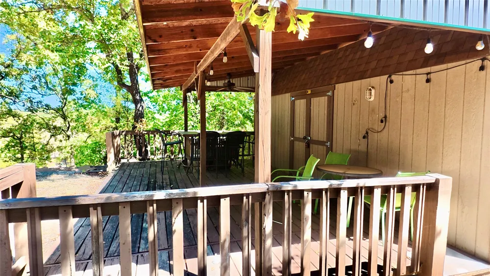 383 Hickory Street Canadian, OK 74425