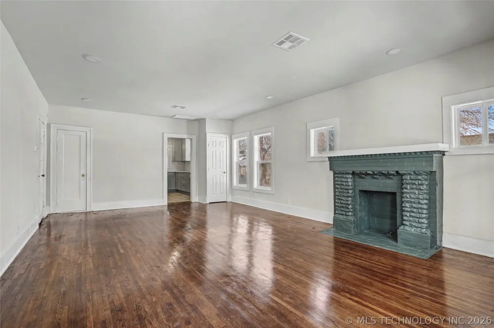 1340 Boston Avenue Tulsa, OK 74106