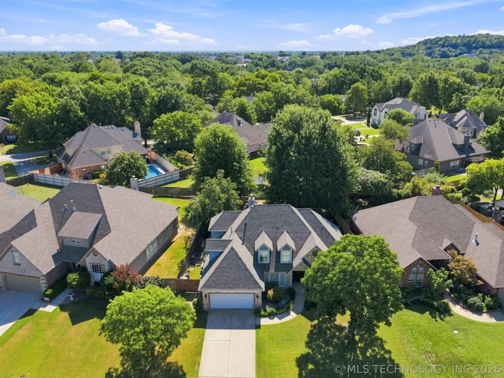7911 S Hudson Avenue Tulsa, OK 74136