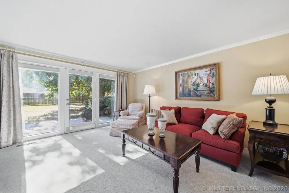 7911 S Hudson Avenue Tulsa, OK 74136