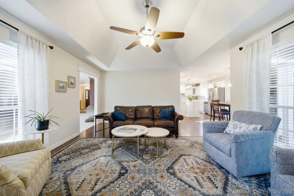7911 S Hudson Avenue Tulsa, OK 74136