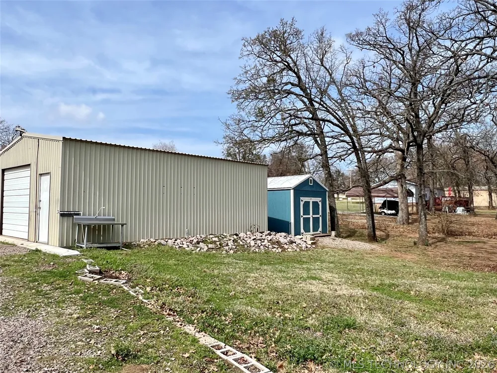 8150 Peaceful Lane Kingston, OK 73439