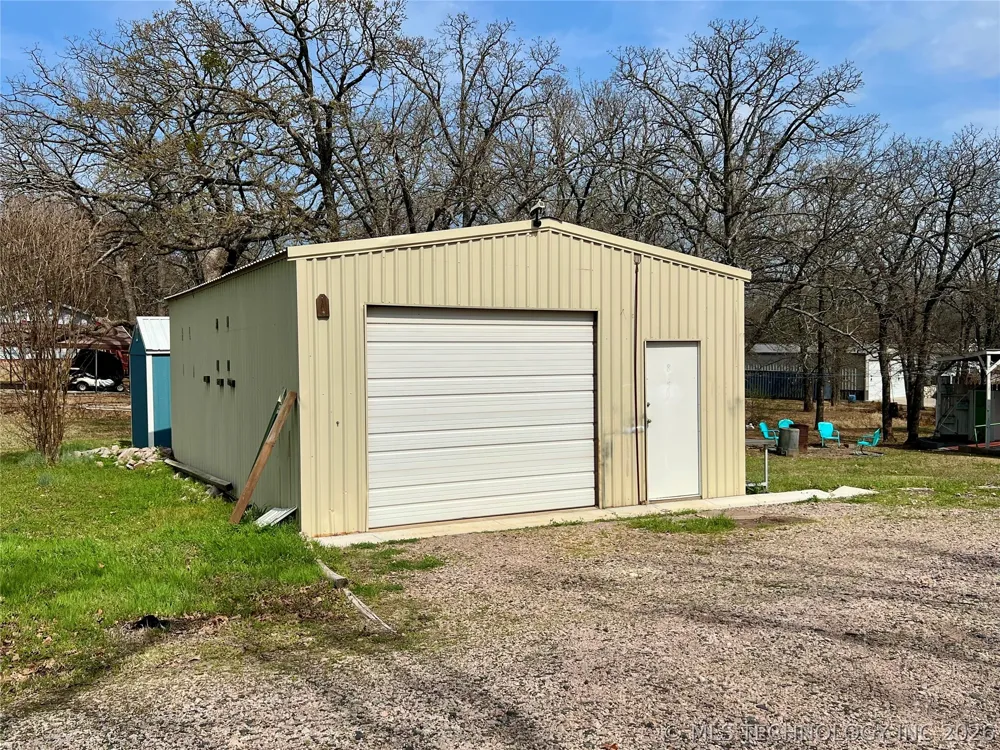 8150 Peaceful Lane Kingston, OK 73439