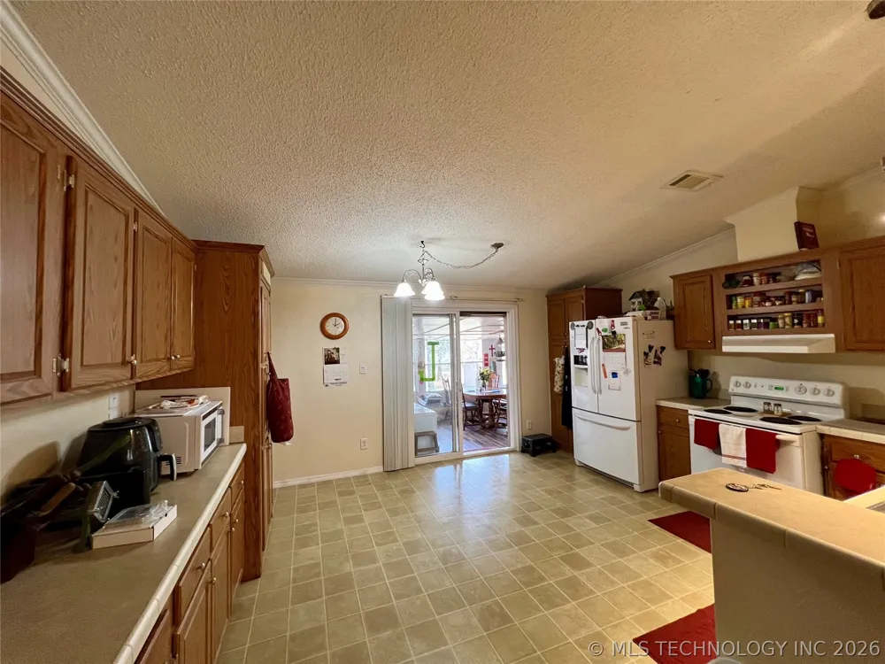 8150 Peaceful Lane Kingston, OK 73439