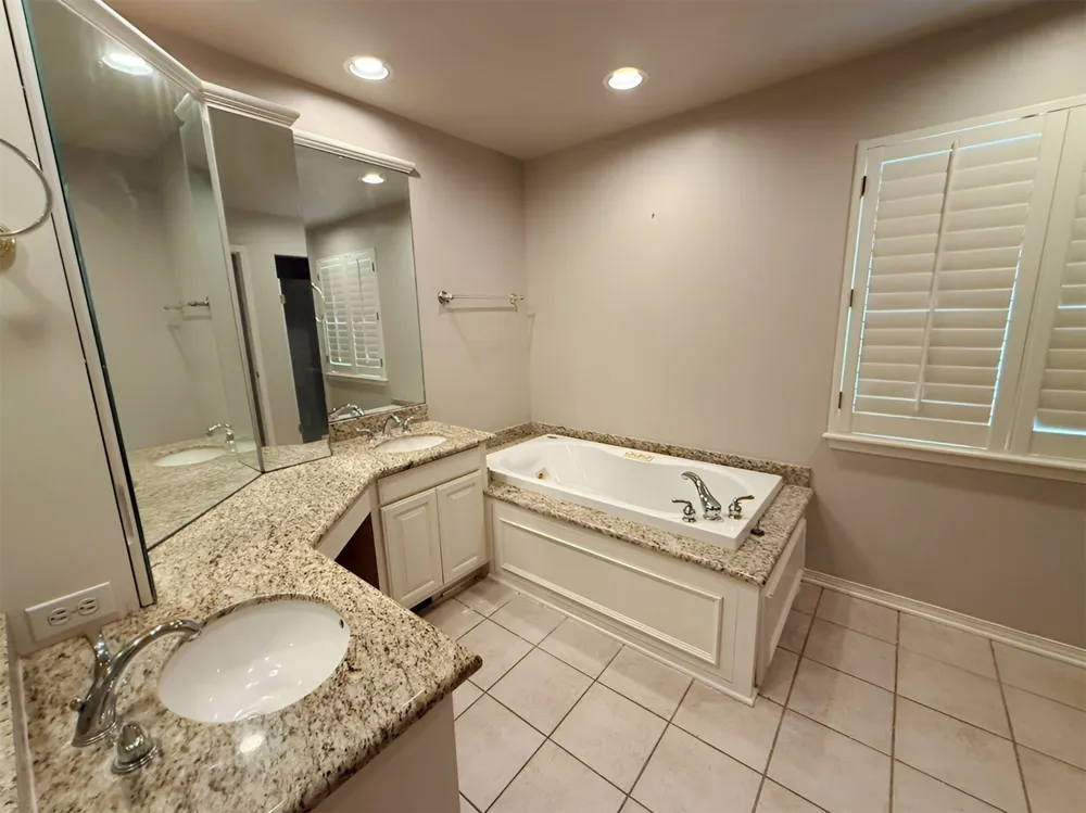 6524 S 66th EastAvenue Tulsa, OK 74133