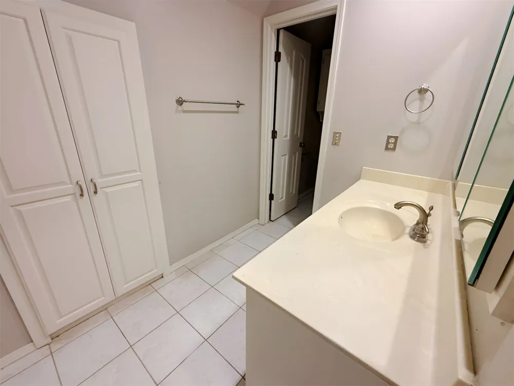 6524 S 66th EastAvenue Tulsa, OK 74133
