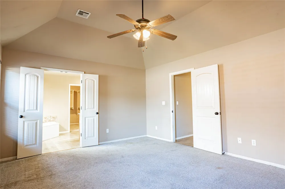 8417 76 EastAvenue Owasso, OK 74055