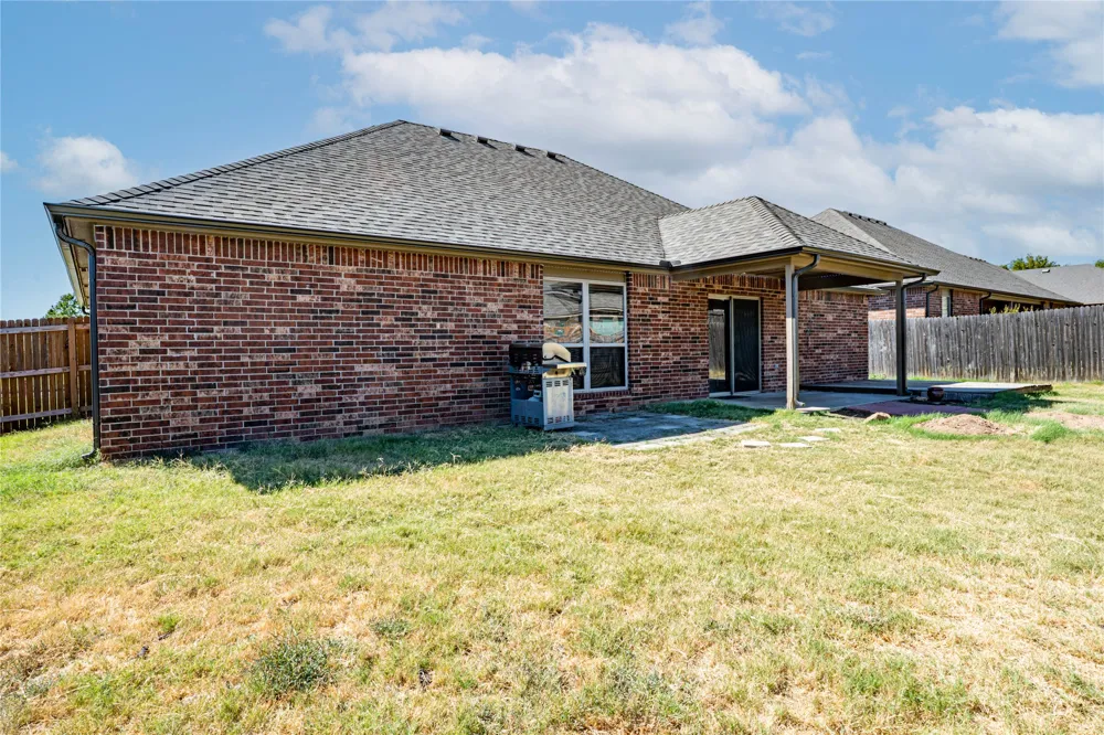 8417 76 EastAvenue Owasso, OK 74055