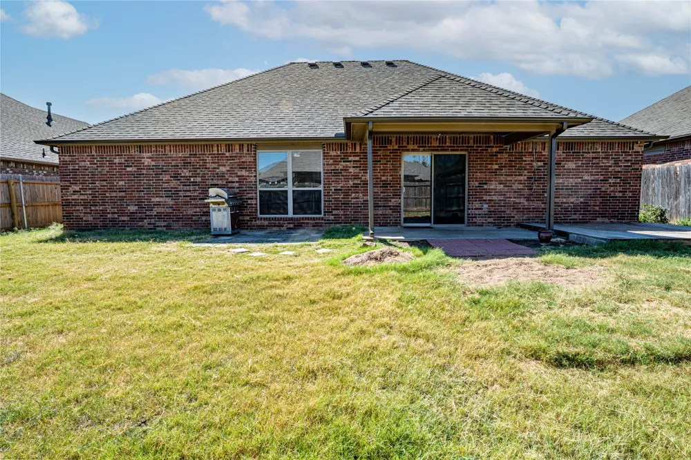 8417 76 EastAvenue Owasso, OK 74055