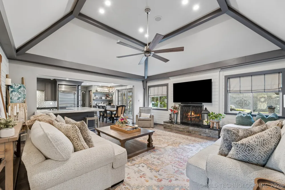 6905 S Knoxville Place Tulsa, OK 74136
