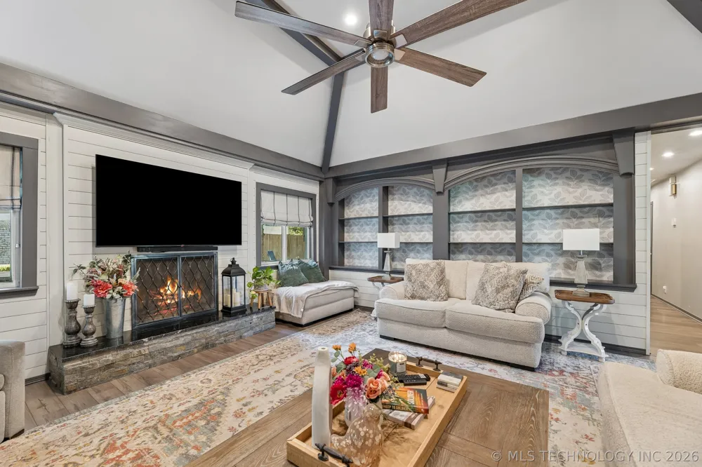 6905 S Knoxville Place Tulsa, OK 74136