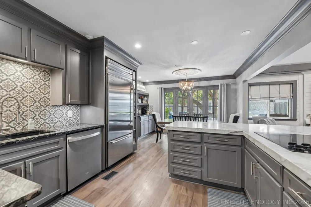 6905 S Knoxville Place Tulsa, OK 74136