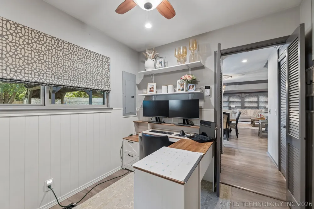 6905 S Knoxville Place Tulsa, OK 74136