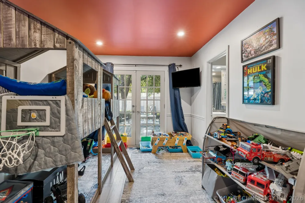 6905 S Knoxville Place Tulsa, OK 74136