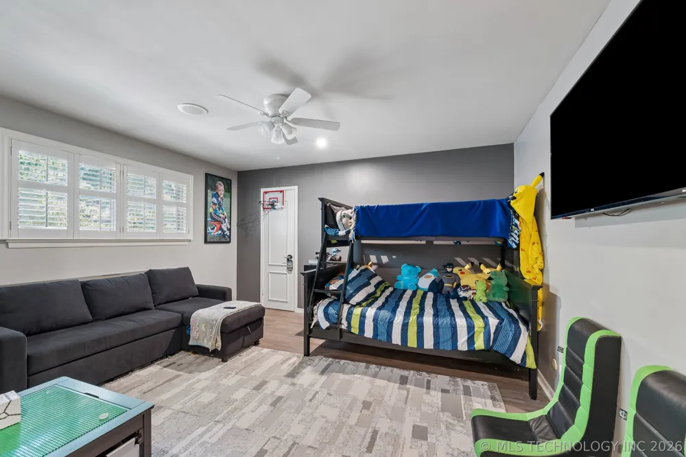 6905 S Knoxville Place Tulsa, OK 74136