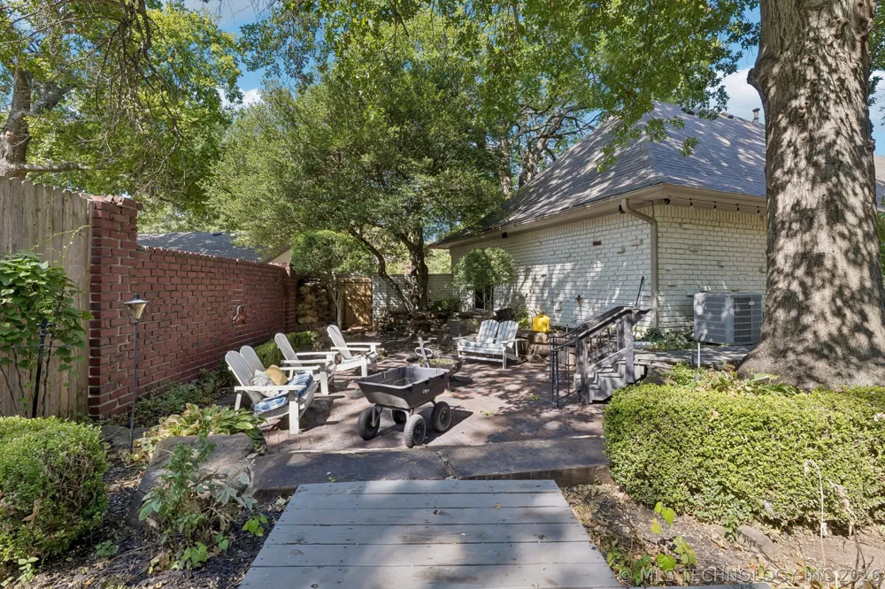 6905 S Knoxville Place Tulsa, OK 74136