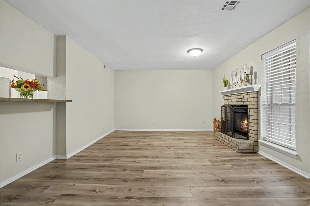 9023 S Delaware Avenue #607 Tulsa, OK 74137