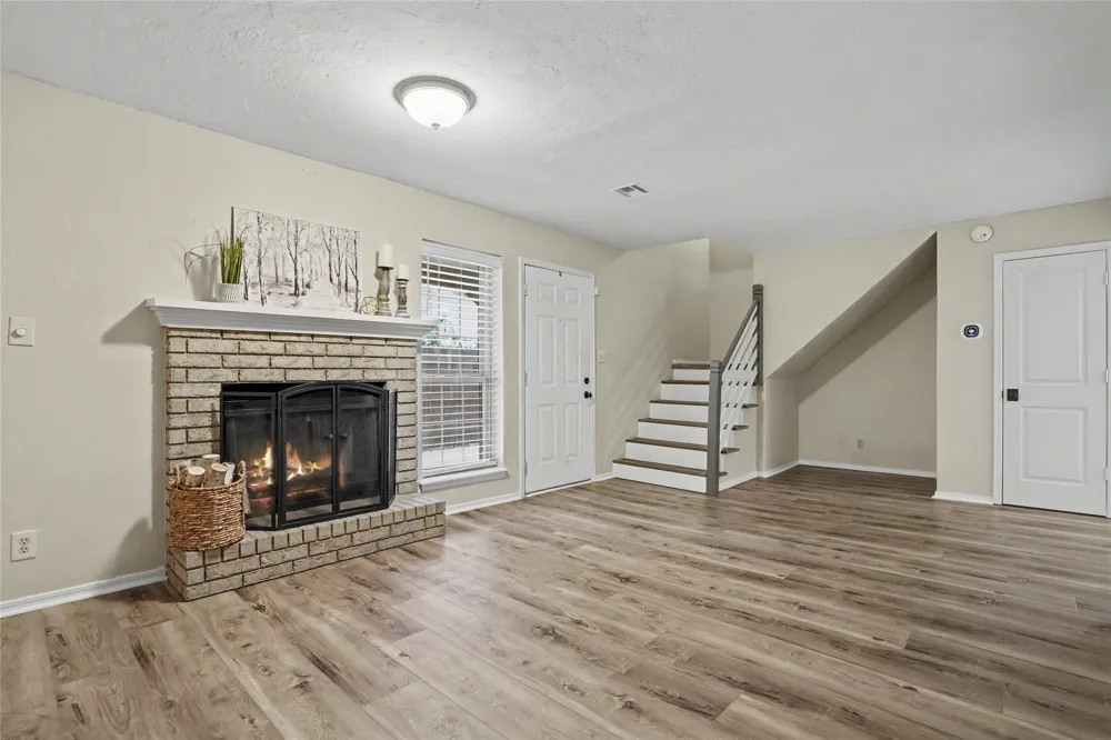 9023 S Delaware Avenue #607 Tulsa, OK 74137