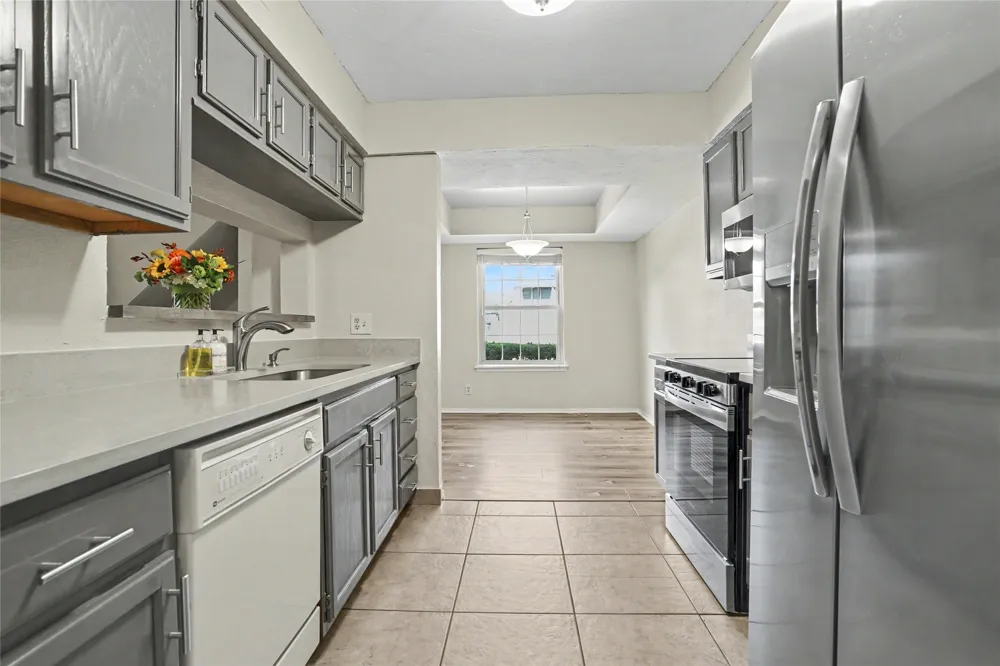 9023 S Delaware Avenue #607 Tulsa, OK 74137
