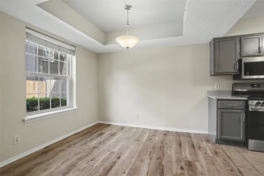 9023 S Delaware Avenue #607 Tulsa, OK 74137