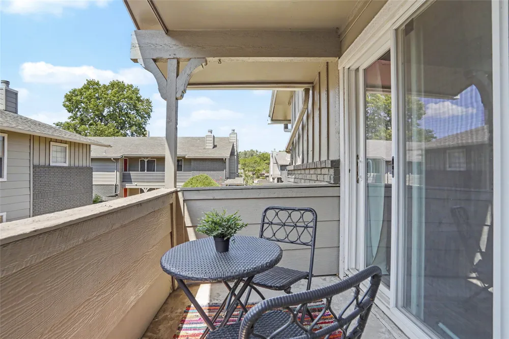 9023 S Delaware Avenue #607 Tulsa, OK 74137