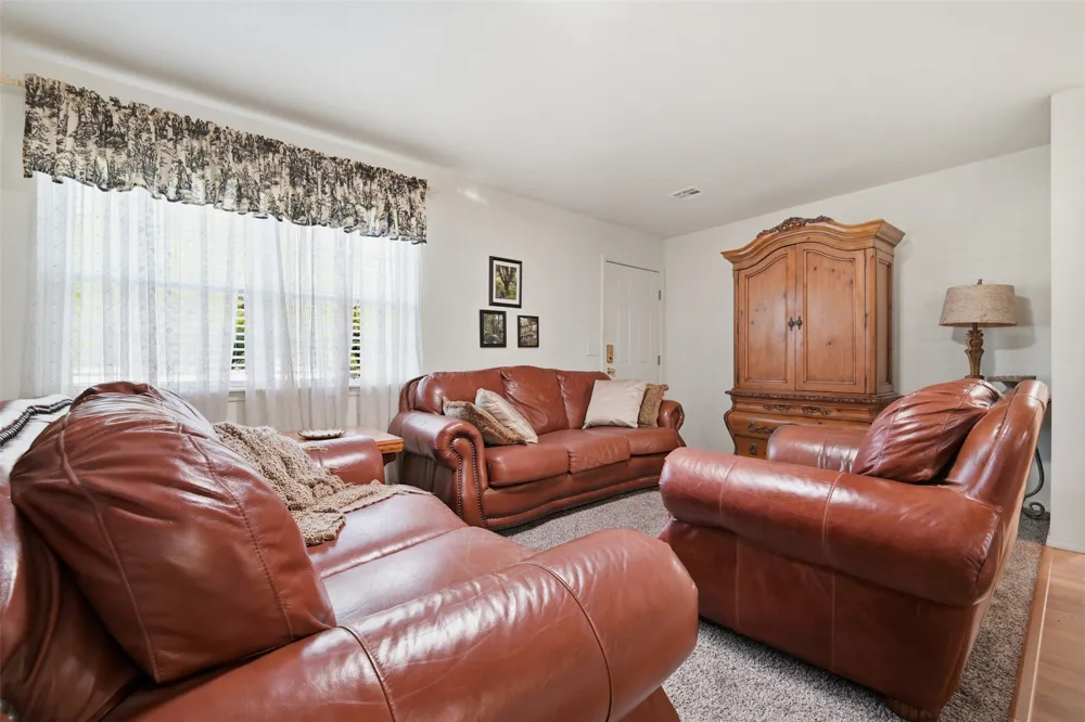 660 Olive Street Stratford, OK 74872