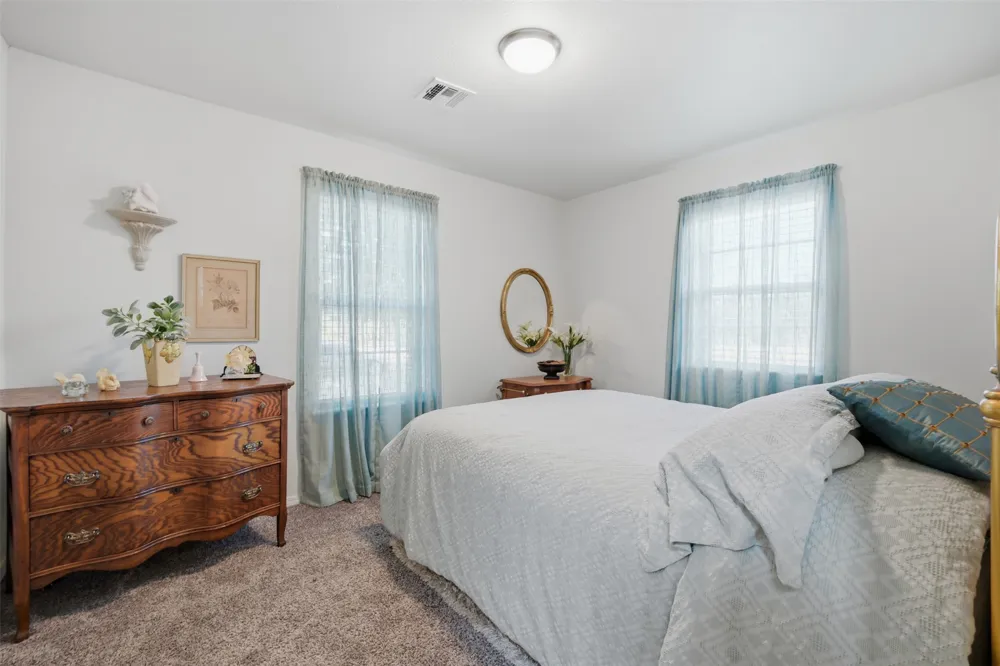 660 Olive Street Stratford, OK 74872