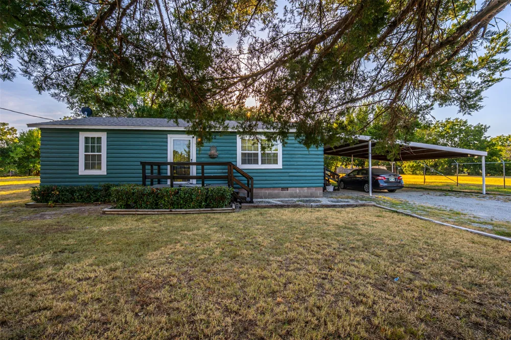660 Olive Street Stratford, OK 74872