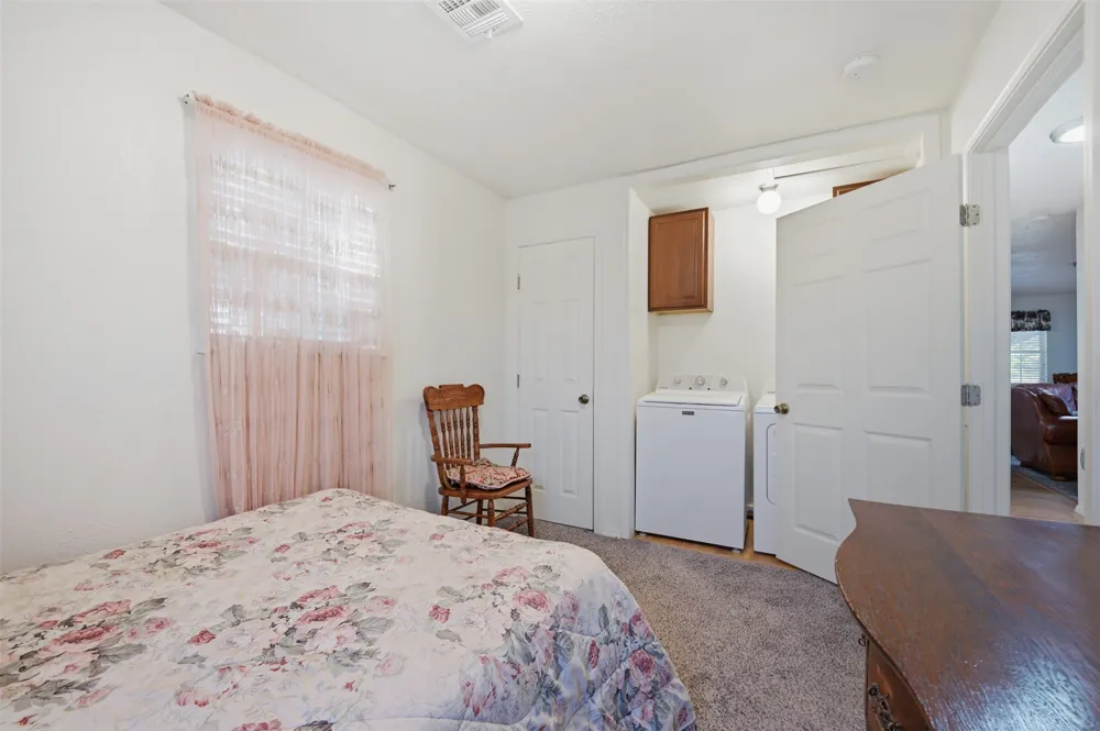 660 Olive Street Stratford, OK 74872